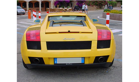 lamborghini_cagliari_2